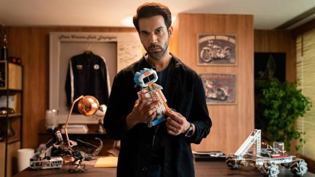 مشاهدة فيلم Monica O My Darling 2022 مترجم 